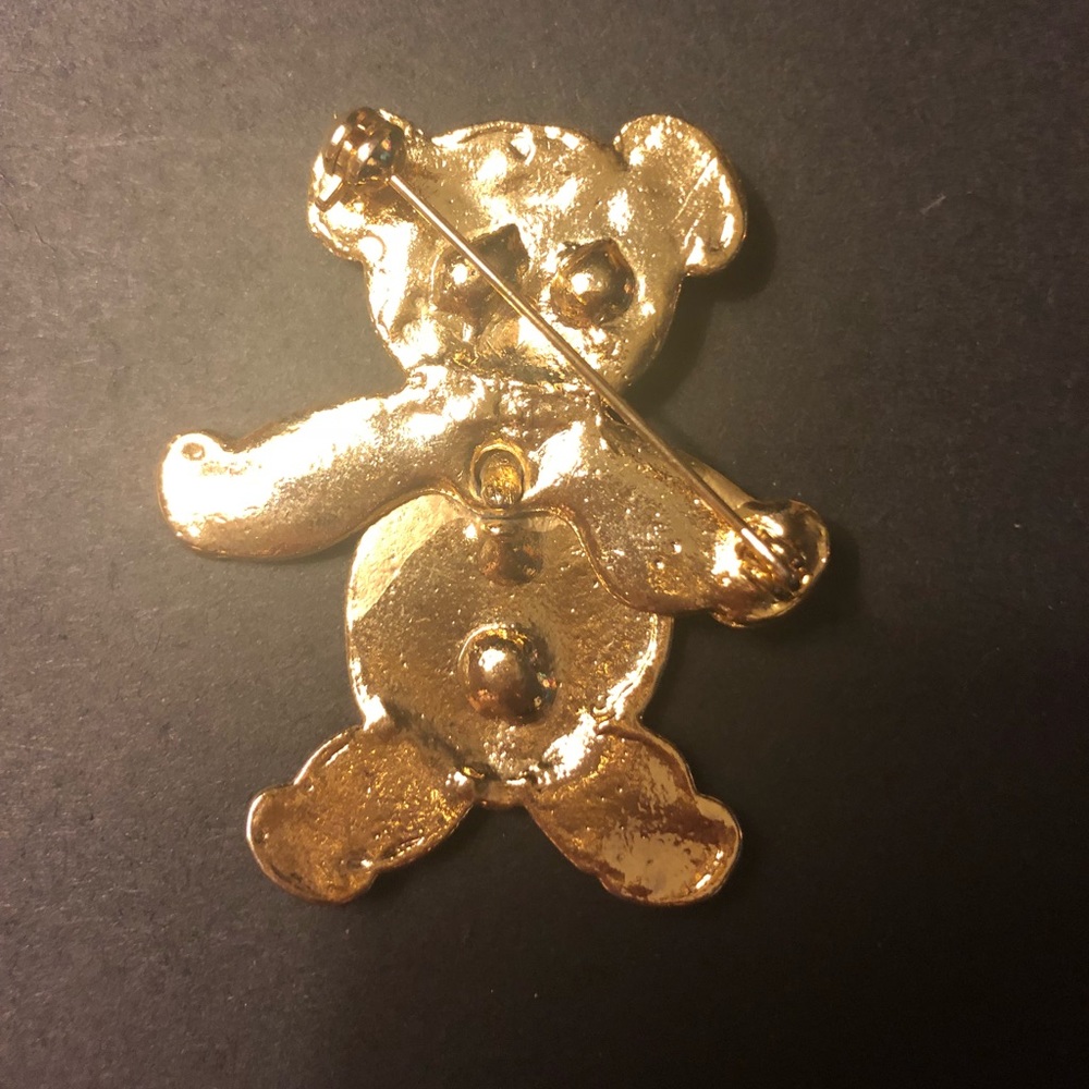 Teddy Bear Pin 🐻 - Picture 4 of 4